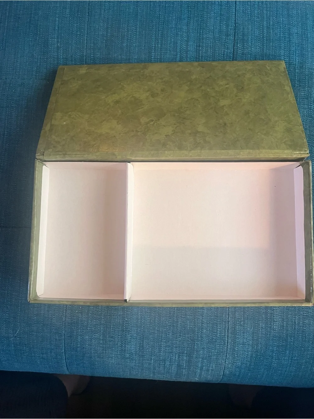 Elegant Olive Floral Jewelry Box
